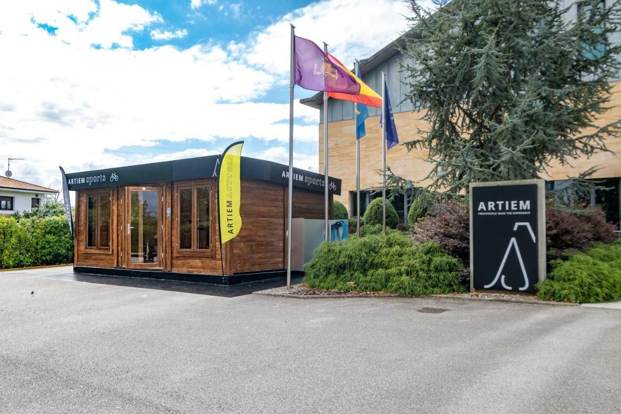 Hotel ARTIEM Asturias Quintueles Exterior foto